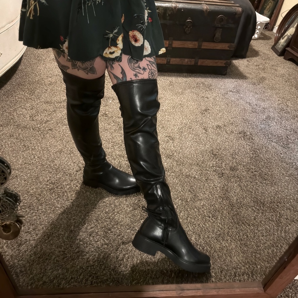 Circus by Sam Edelman Black Over-the-Knee Leather Boots